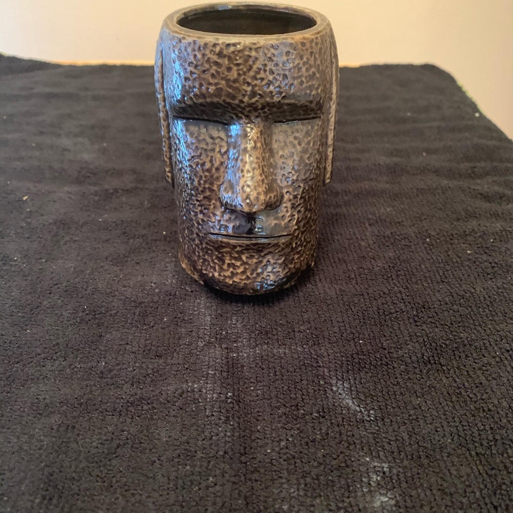 Indian Head Planter Hand Designed